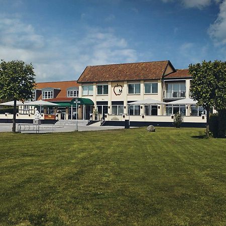 Molskroen Strandhotel Ebeltoft Kültér fotó